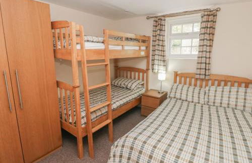 Granary Cottage - Photo 10