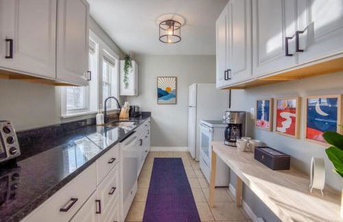 The Sunnyside Stay - Photo 15