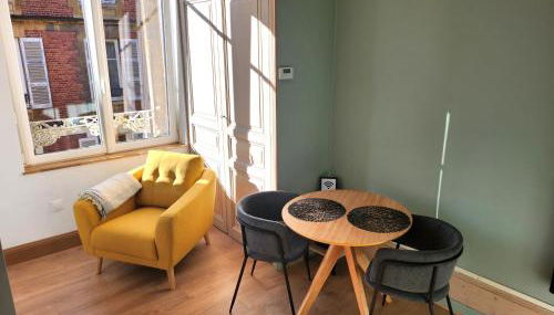 Suite Delvincourt - Rue Calme dans centre ville - Parking gratuit à proximité - Foto 4