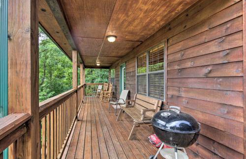Rustic Young Harris Cabin with Fire Pit and Views - Foto 29