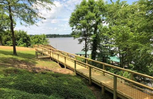 Bay Dreamer Custom Lakefront House, Boathouse and - Foto 19