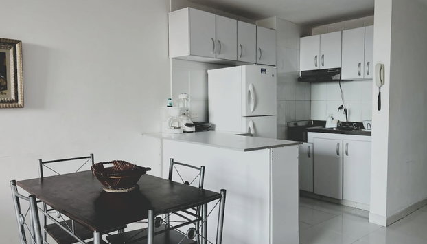 LINDO APARTAMENTO P. 5 BY PARCEROS GROUP - Foto 2, Cocina privada