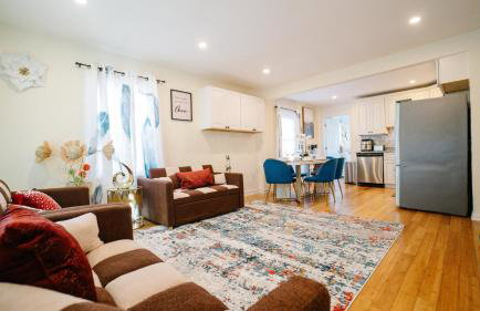 5BR & 4BA Lovely House with Beautiful Backyard in VA - Foto 3