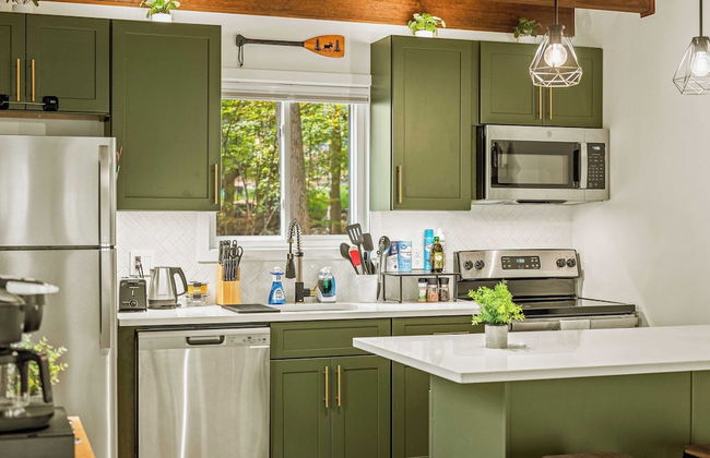 Hot Tub, Lake Access + Community Amenities Somerset Lodge by Avantstay - Foto 12