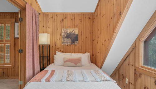 Luxury Cabin 45 Min to Asheville Hot Tub & Fire pit - Foto 4