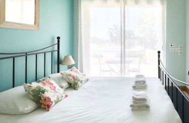 Exclusive Authentic Riviera Villa - Private Pool, Pétanque Court, Panoramic Mediterranean Sea & Estérel Mountain Views - Foto 39