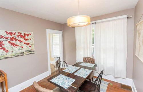 Steps to JMU & I-81 Fenced Yard Walk 2 Starbucks - Foto 34