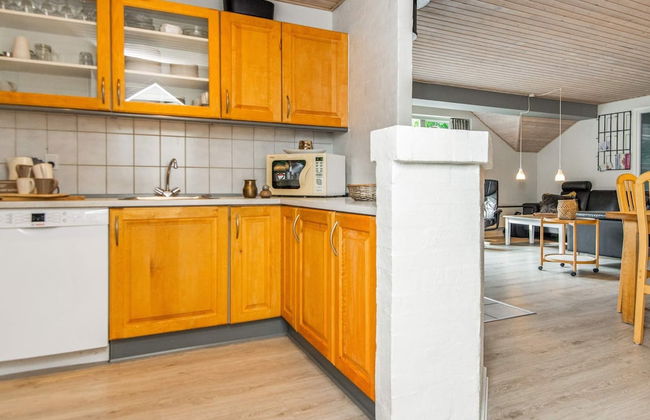 10 Person Holiday Home in Henne - Foto 14