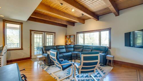 Meadow Vista Mountain Escape with River Views! - Foto 3