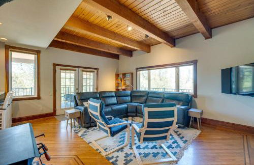 Meadow Vista Mountain Escape with River Views! - Foto 3