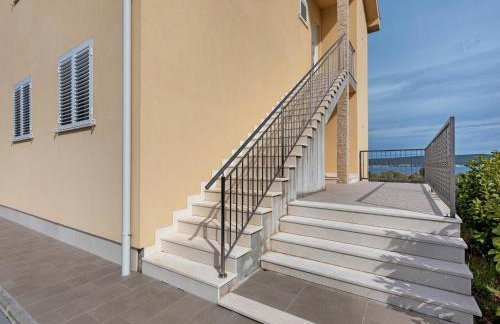 Simplistic Apartment in Neviđane near Sea Beach - Foto 54