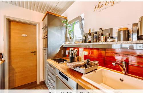 Schäfers - Ihr Wohlfühlort - Hochwertige Ausstattung, Naturgrundstück mit Bachlauf, Terrassen, WLAN, Parken - an 2 Seen bei Leipzig - Foto 41