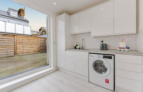 New Modern 2-Bed Apartment in Central Southend, Sleeps 5, Contractor Friendly - Foto 2