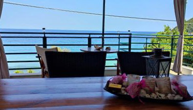 Kamari Guesthouse - Foto 5