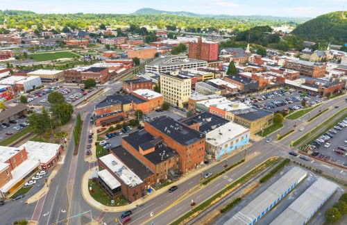 Stay in heart of Johnson City * Urban Loft * - Foto 36