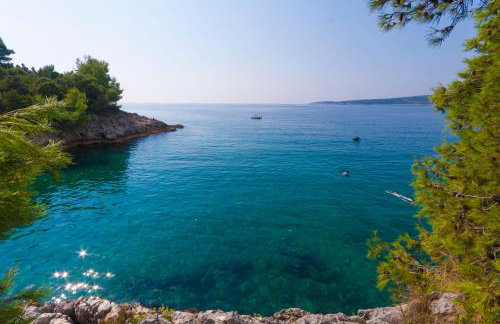 Villa Milena, a Rustic Summer Haven with Pool, Pets Welcome! - Foto 29