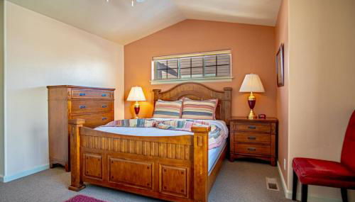 2BD Sweetwater Condo - Community Park, Pool + Hot Tub - Photo 4