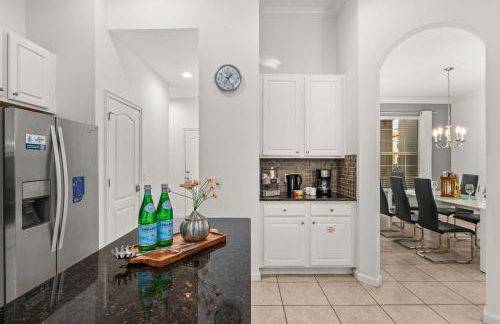 Heated Pool Lazy River Game Room 12 MI to Disney - Foto 13