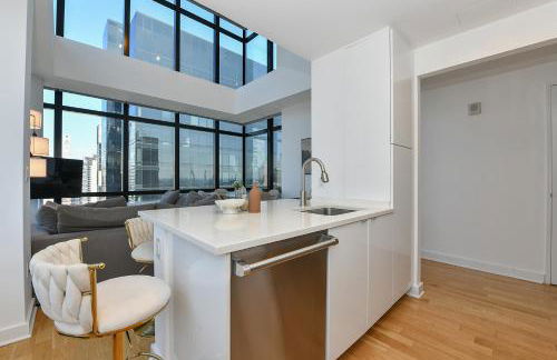 Opulent 2BR Duplex - Iconic Midtown Views - Foto 7