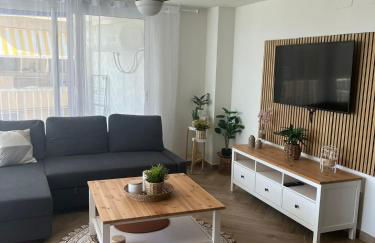 Beachfront Salou apartment with sea view - Foto 15