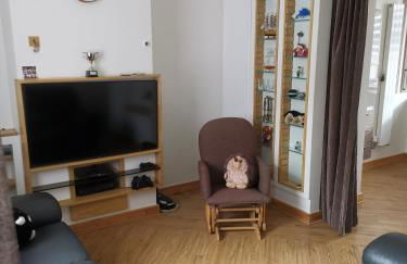 The Happy House - Foto 1