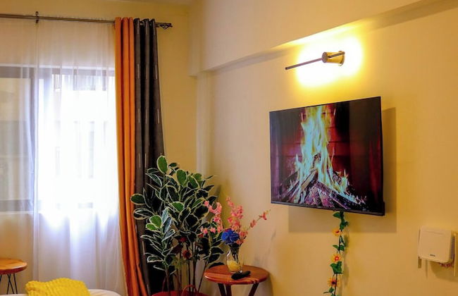 Lux Studio Jkia Airport View Suite - Photo 12