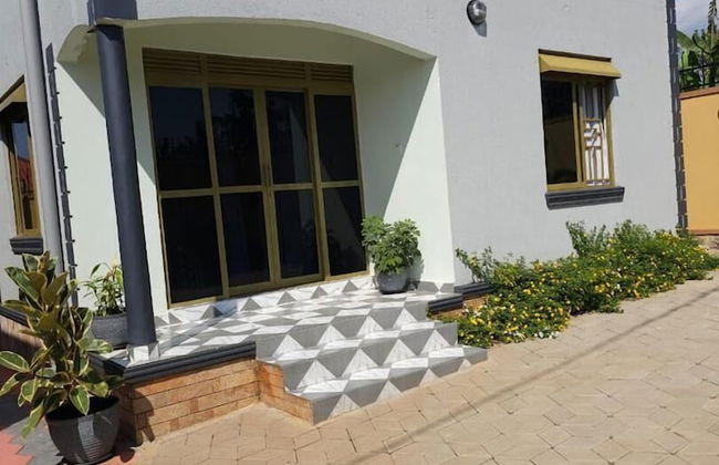 The Residence Ug - Photo 26