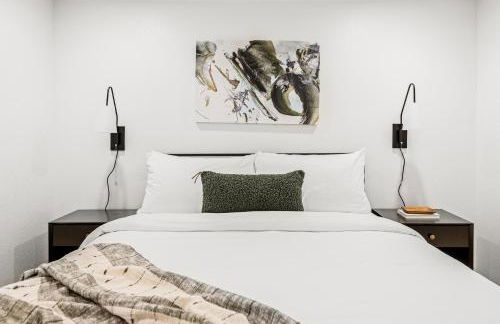 Chic Victorian Manor - Sleeps 12 - Congress Park - Foto 43