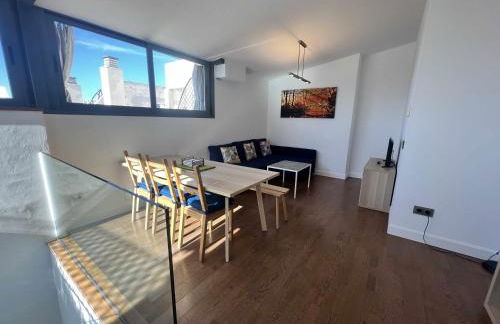 Ático San Bernardo Terraza y Parking Incluido - Foto 2