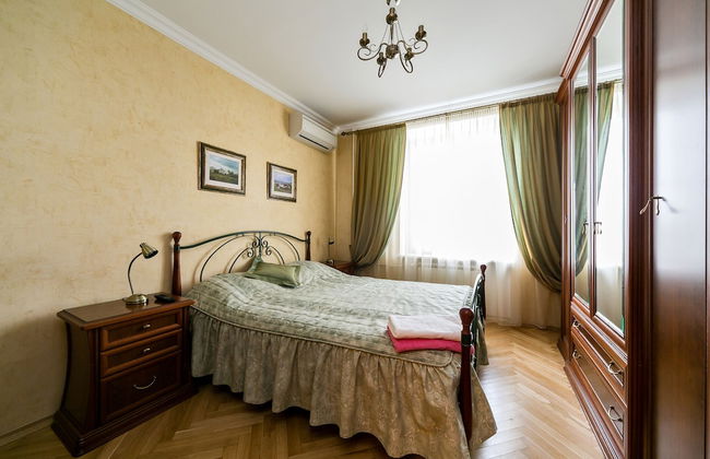 MaxRealty24 Marii Ulianovoy 12 - Photo 1