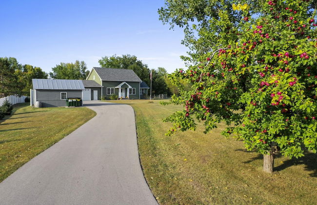 The Goat House Waterfront Hottub 3 Acres - Foto 57