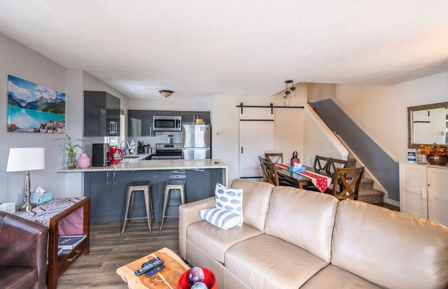 Banff Boundary Lodge-Mountain View Condo - Photo 19