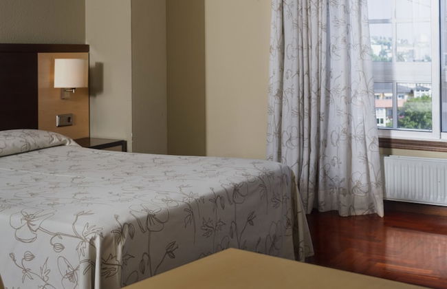 Apartamentos Portazgo - Photo 10