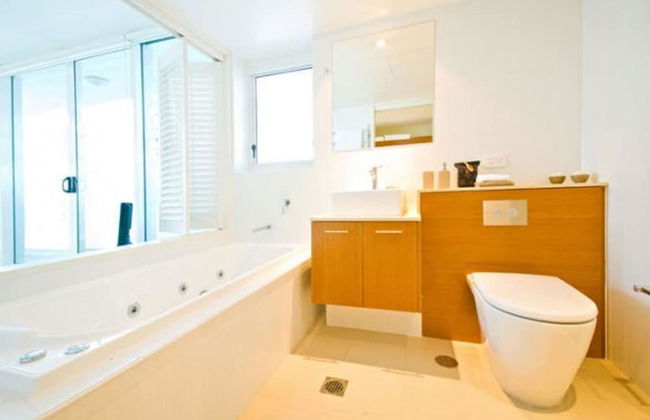 Lanai Riverside Apartments - Photo 29