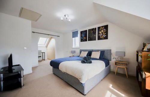Cherish Stays spacious & amazing 3 Bed House in Hayes & Heathrow - Foto 9