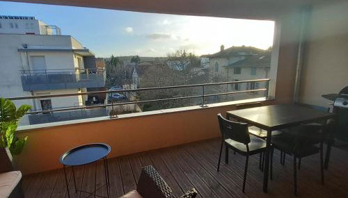 Le Barbusse LYON-T3-Garage-Terrasse-3 lits-Home Cinema - Foto 3