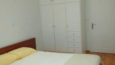 Ευχάριστο σπίτι με ωραίο κήπο - Foto 4