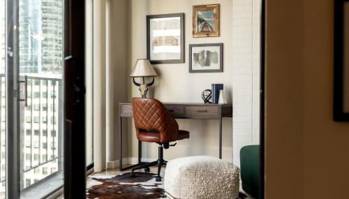 Urban Gallery Loft - King Bed - Larimer Square - Foto 2