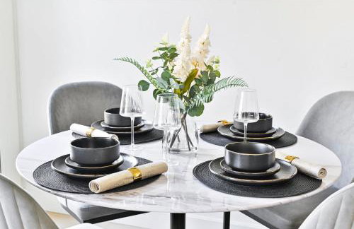 Modern Chic Flat Near Westfield Mall & Tube, Luxury & Comfy - Foto 9