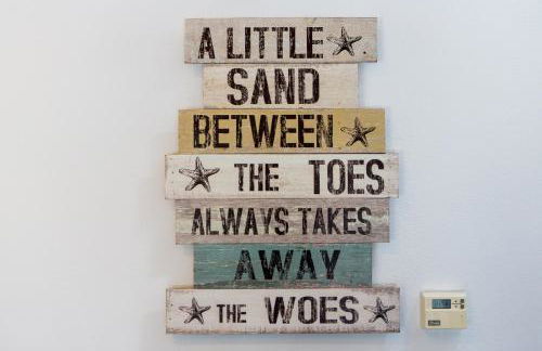 Re-imagined Stone Barns in the Country Near the Coast - Foto 22