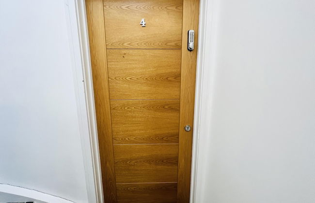 1-bed Apartment in Ealing, 3 Mins From Station - Foto 33