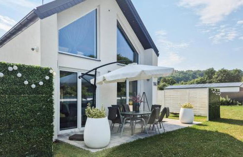 Gorgeous Home In Wapnica With Wifi - Foto 1