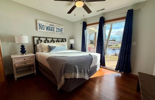 Waterfront 3BR Loft w Dock on Lake of Egypt - Foto 30