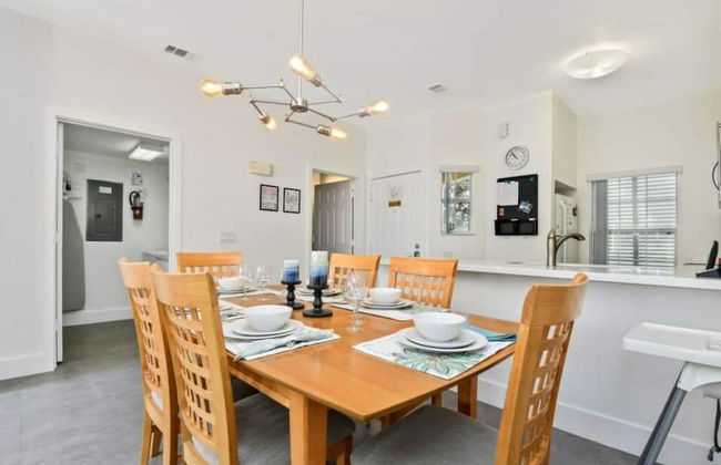 139 Stunning 3BD Home Inside Disney Area - Foto 11