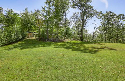 The Glabin Garrison Gem with Hot Tub and Fire Pit - Foto 33