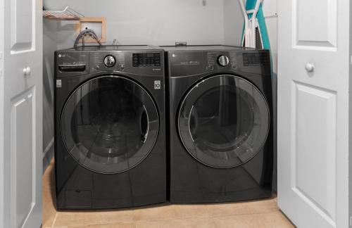 Oceanfront Condo with Resort Pools - Foto 28