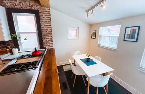 Blue Ox Charming 2 Bedroom Triplex - S Broadway - Photo 8