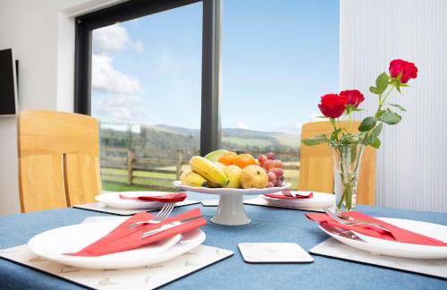 Shiphorns luxury cabin with a hot tub - Foto 2