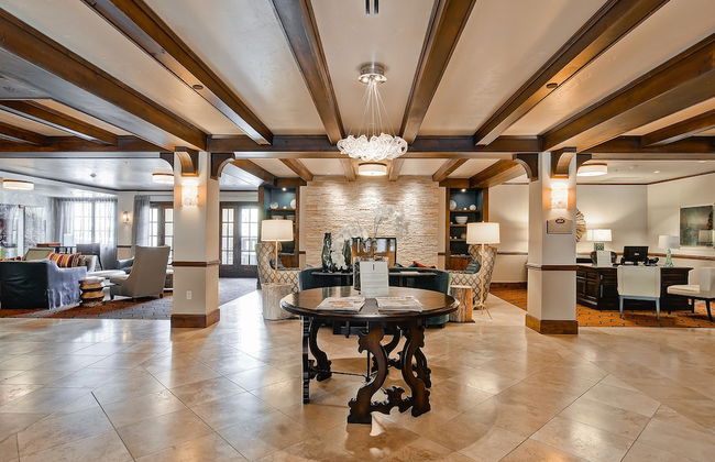 Ascent by East West Hospitality - Foto 3