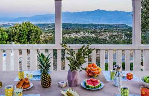 Three-Bedroom Holiday Home With Sea View In Praznica - Foto 23